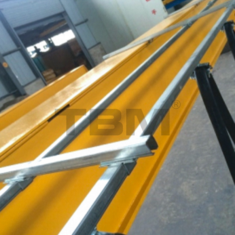 クレーンフェストゥーンシステム